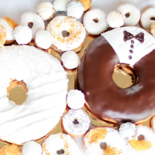 Glaze Donuts for weddings, anniversaries, and engagements